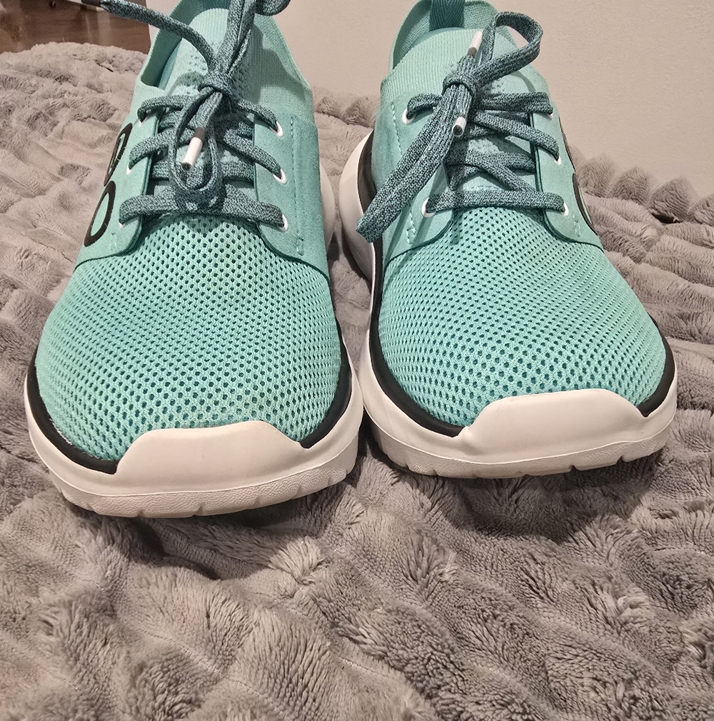 OOFOS Womens Size 8  Oomy Stride Emerald Green White - Picture 3 of 9